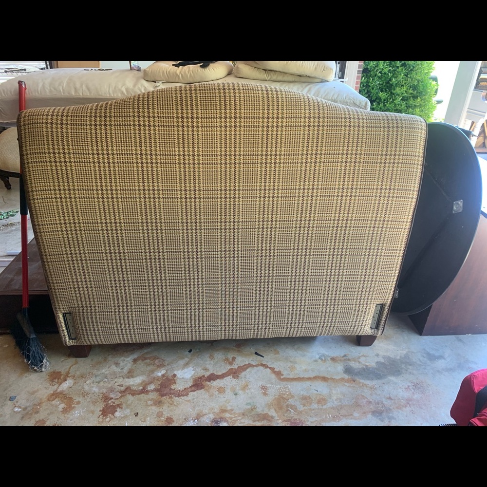 Headboard - Picture 2 of 2